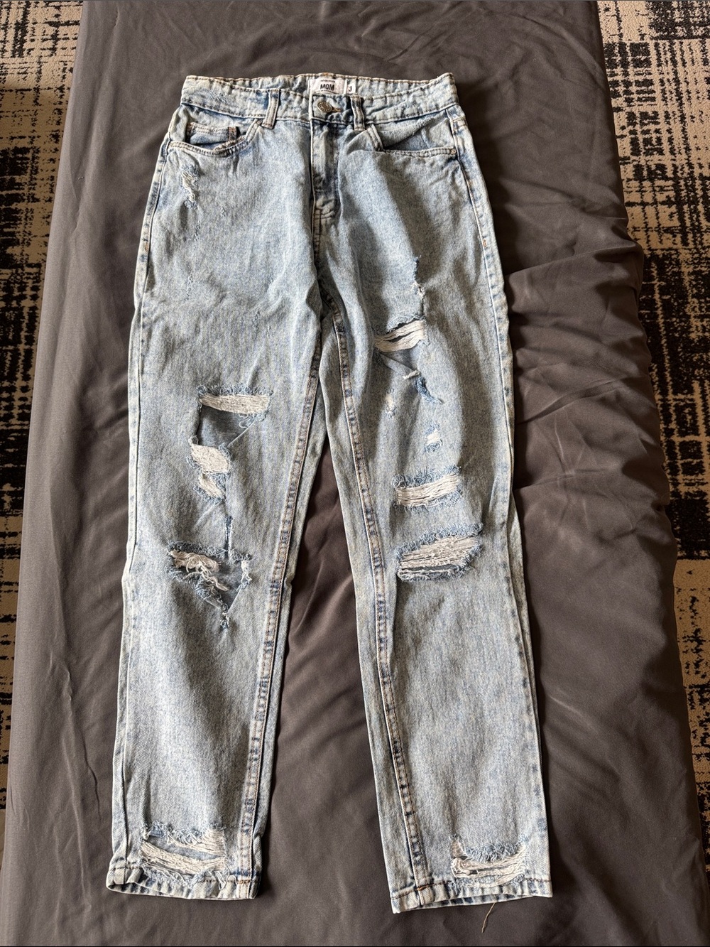 refuge Light Wash Distressed Boyfriend Jeans